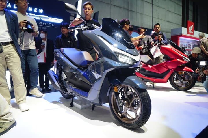 Harga New Honda PCX 160 di Thailand Tembus Rp50 Juta, Apa Bedanya? Harga New Honda PCX 160 di Thailand Tembus Rp50 Juta, Apa Bedanya?