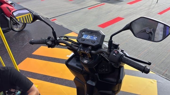 Setang Telanjang Honda Vario 125 Street Bisa Dipasang ke Varian Lain? Setang Telanjang Honda Vario 125 Street Bisa Dipasang ke Varian Lain?