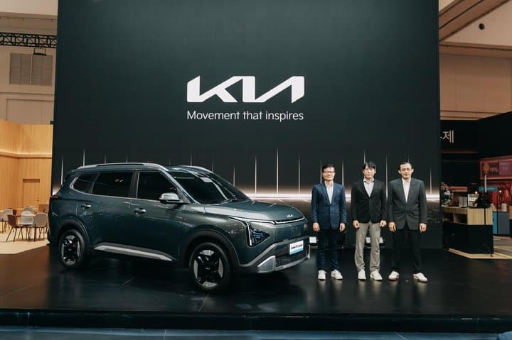GIIAS 2026: Kia Kenalkan MPV Listrik Carens EV, Mau Produksi Lokal GIIAS 2026: Kia Kenalkan MPV Listrik Carens EV, Mau Produksi Lokal