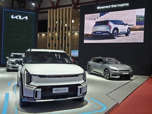 EV6 GT-Line dan EV9 GT-Line, Dua Mobil Andalan Kia Pikat IIMS 2025 EV6 GT-Line dan EV9 GT-Line, Dua Mobil Andalan Kia Pikat IIMS 2025
