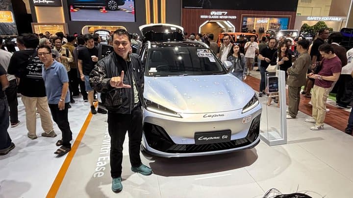Apa Itu LEX Platform? Fondasi Lepas E4 yang Bikin Kabin Lebih Nyaman Apa Itu LEX Platform? Fondasi Lepas E4 yang Bikin Kabin Lebih Nyaman