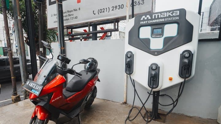 Maka Motors Punya Fasilitas Fast Charging Gratis buat Konsumen Maka Motors Punya Fasilitas Fast Charging Gratis buat Konsumen