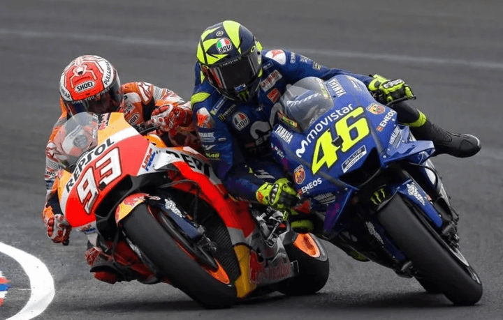Marc Marquez dan Valentino Rossi, Siapa Paling Jago di Lintasan? Marc Marquez dan Valentino Rossi, Siapa Paling Jago di Lintasan?