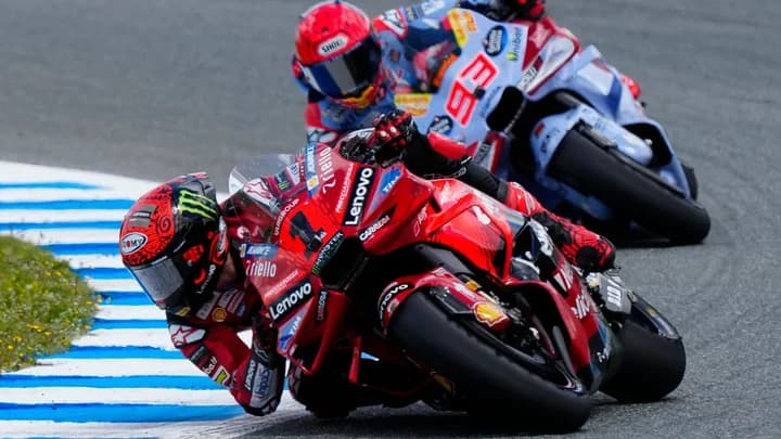 Rivalitas Marc Marquez dan Bagnaia Serta Dinamika MotoGP 2025 Rivalitas Marc Marquez dan Bagnaia Serta Dinamika MotoGP 2025