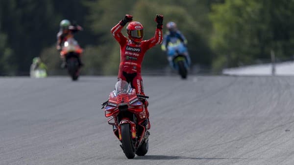 Marc Marquez Digosipkan Mau Pensiun dari MotoGP, Gimana Faktanya? Marc Marquez Digosipkan Mau Pensiun dari MotoGP, Gimana Faktanya?