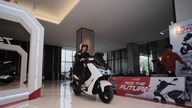 Dua Motor Listrik Baru dari U-Winfly, Pas Buat Pamer Lebaran Dua Motor Listrik Baru dari U-Winfly, Pas Buat Pamer Lebaran