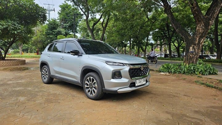 Rasanya Mudik Pakai Suzuki Grand Vitara Hybrid: Nyaman dan Irit! Rasanya Mudik Pakai Suzuki Grand Vitara Hybrid: Nyaman dan Irit!