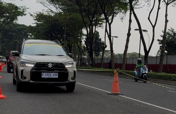 First Drive Suzuki XL7 Hybrid: Tanpa Gimmick, Fitur Barunya Relevan First Drive Suzuki XL7 Hybrid: Tanpa Gimmick, Fitur Barunya Relevan