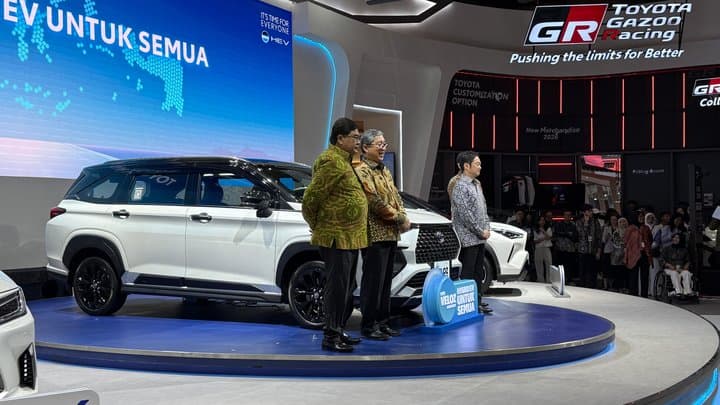 IIMS 2026: Toyota Umumkan Harga Veloz Hybrid, Mulai dari Rp303 Jutaan IIMS 2026: Toyota Umumkan Harga Veloz Hybrid, Mulai dari Rp303 Jutaan