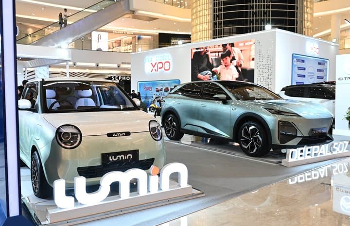 Indomobil Grup Gelar Pameran Mandiri Khusus Mobil Listrik Indomobil Grup Gelar Pameran Mandiri Khusus Mobil Listrik