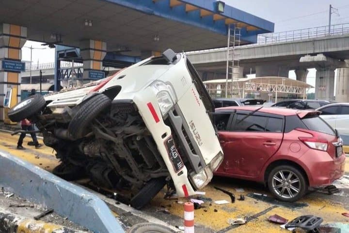 Warga RI Masih Ugal-ugalan, Korban Tewas Kecelakaan Lalu Lintas Tembus 27 Ribu Orang Warga RI Masih Ugal-ugalan, Korban Tewas Kecelakaan Lalu Lintas Tembus 27 Ribu Orang