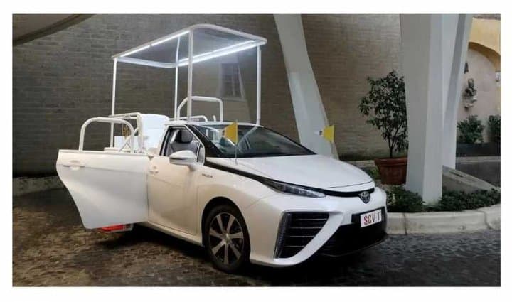 11 Popemobile yang Pernah Beredar, Ada yang Buatan Indonesia 11 Popemobile yang Pernah Beredar, Ada yang Buatan Indonesia