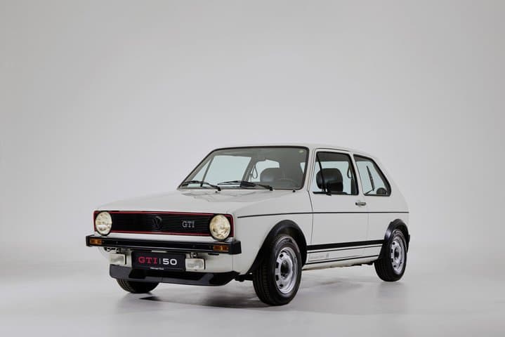 50 Tahun VW Golf GTI: Setengah Abad Melesat Tanpa Henti 50 Tahun VW Golf GTI: Setengah Abad Melesat Tanpa Henti