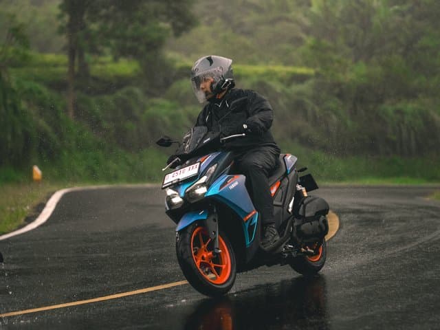 Arti dari Kode 12 Pada Motor Yamaha Aerox dan Cara Mengatasinya Arti dari Kode 12 Pada Motor Yamaha Aerox dan Cara Mengatasinya