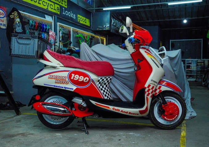 Begini Jadinya Kalau Yamaha Grand Filano Dimodifikasi Rally Look Begini Jadinya Kalau Yamaha Grand Filano Dimodifikasi Rally Look