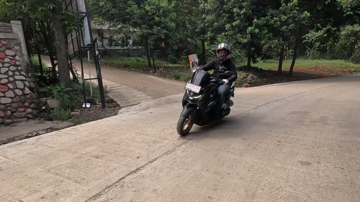 Duel NMAX Turbo vs PCX 160: Skutik Bongsor Mana Yang Paling Worth It? Duel NMAX Turbo vs PCX 160: Skutik Bongsor Mana Yang Paling Worth It?