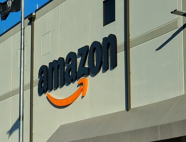 Amazon Kucurkan Rp584 T untuk AI di ASEAN, Indonesia Ikut Kecipratan
Amazon Kucurkan Rp584 T untuk AI di ASEAN, Indonesia Ikut Kecipratan