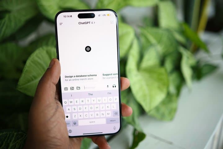 OpenAI Luncurkan ChatGPT Health, Bisa Konsultasi Ala Dokter?
OpenAI Luncurkan ChatGPT Health, Bisa Konsultasi Ala Dokter?