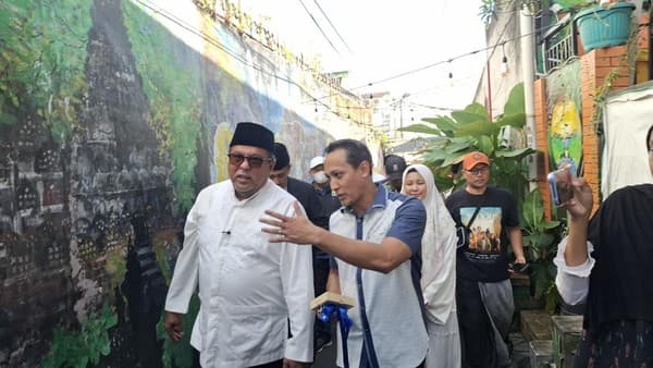 Inovasi Kampung di Jaksel: Sulap ‘Gotham City’ Jadi Smart Village Inovasi Kampung di Jaksel: Sulap ‘Gotham City’ Jadi Smart Village