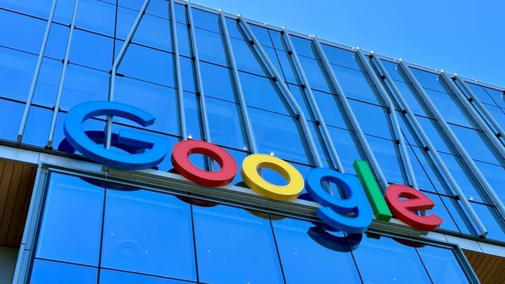 Google Kucurkan Rp1,3 T ke Studio A24, Mau Bikin Film Pakai AI? Google Kucurkan Rp1,3 T ke Studio A24, Mau Bikin Film Pakai AI?