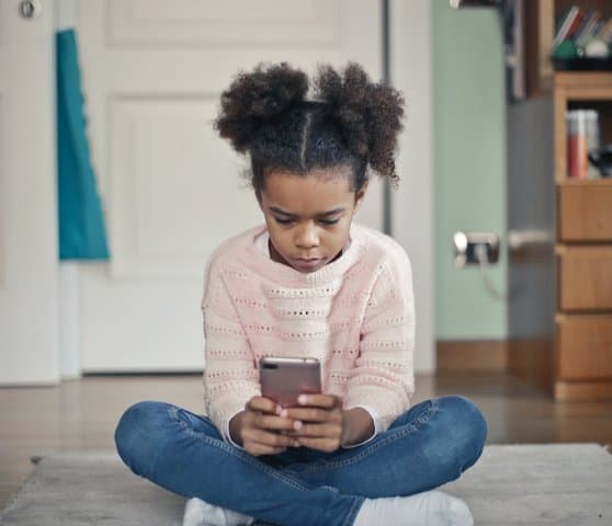 PR Besar Komdigi: 80 Ribu Anak SD Belum Lepas dari Judi Online PR Besar Komdigi: 80 Ribu Anak SD Belum Lepas dari Judi Online