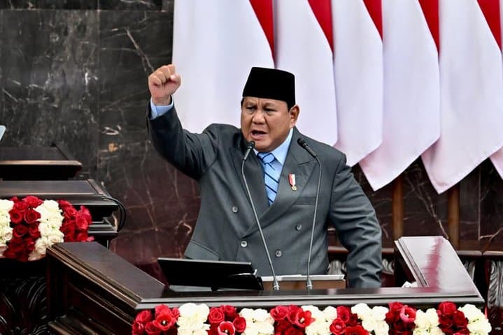 Prabowo Ingin Perbanyak Sapi lewat Teknologi Kloning
Prabowo Ingin Perbanyak Sapi lewat Teknologi Kloning