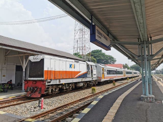 Tips War Tiket Kereta Api Lebaran 2025 di Situs Resmi KAI Access
Tips War Tiket Kereta Api Lebaran 2025 di Situs Resmi KAI Access