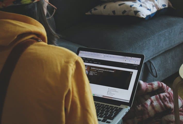 Modus Scam Online Makin Kreatif, Ngaku Jadi Interpol hingga Hitmen
Modus Scam Online Makin Kreatif, Ngaku Jadi Interpol hingga Hitmen