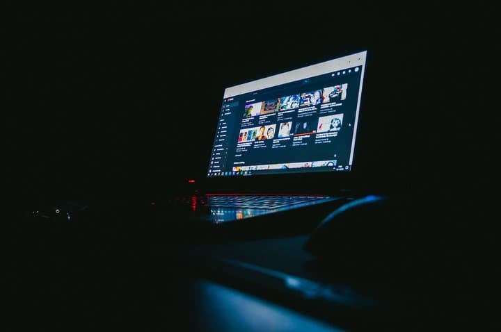 Mirip Netflix, YouTube Mulai Sidak Akun-akun Sharing
Mirip Netflix, YouTube Mulai Sidak Akun-akun Sharing
