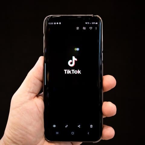 Efek PP Tunas, TikTok <em>Takedown</em> 700 Ribuan Akun Anak
Efek PP Tunas, TikTok <em>Takedown</em> 700 Ribuan Akun Anak