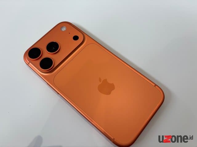 iPhone 17 Pro Max Buktikan Kapasitas Baterai Bukan Segalanya iPhone 17 Pro Max Buktikan Kapasitas Baterai Bukan Segalanya