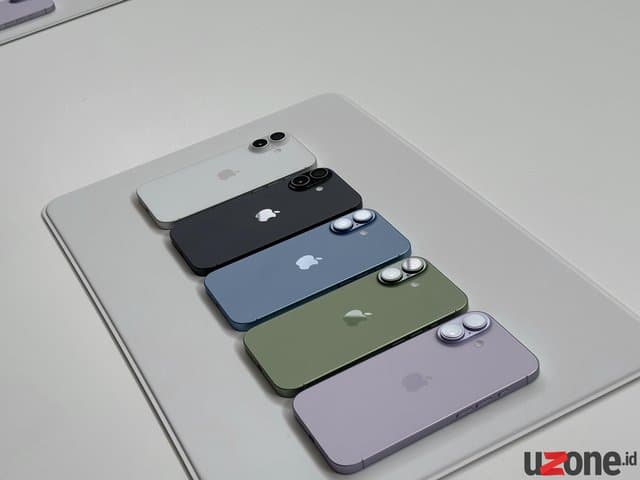 Pre-Order iPhone 17 Series, Telkomsel dan XLSmart Adu Paket Eksklusif
Pre-Order iPhone 17 Series, Telkomsel dan XLSmart Adu Paket Eksklusif