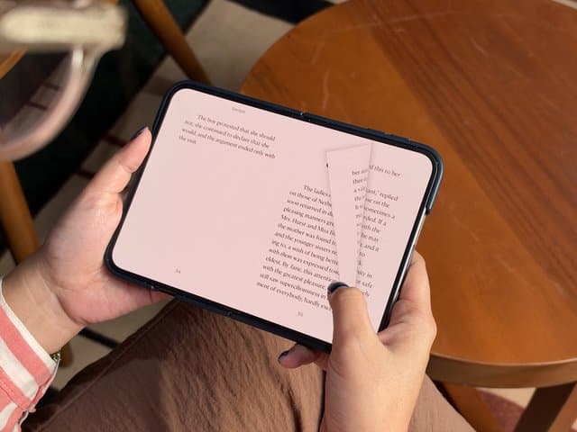3 Hal yang Bisa Dilakukan di iPhone Duo, tapi Tidak di iPhone Biasa 3 Hal yang Bisa Dilakukan di iPhone Duo, tapi Tidak di iPhone Biasa