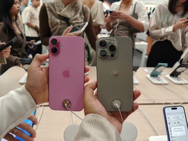 Harga iPhone di Indonesia Terancam Naik Gegara Tarif Impor Trump? Harga iPhone di Indonesia Terancam Naik Gegara Tarif Impor Trump?