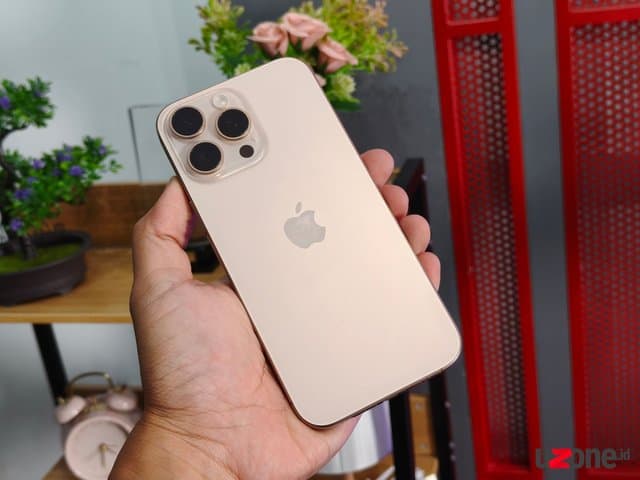 Kuartet iPhone 17 Rilis, Harga iPhone 16 Resmi Turun Drastis Kuartet iPhone 17 Rilis, Harga iPhone 16 Resmi Turun Drastis