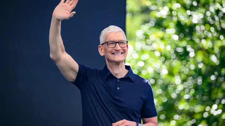 Tim Cook Pamit, Kirim Pesan Terakhir sebagai CEO Apple Tim Cook Pamit, Kirim Pesan Terakhir sebagai CEO Apple