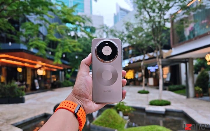 Akhirnya Seri Mate Comeback ke RI, Ini Rasanya Pegang Mate 80 Pro
Akhirnya Seri Mate Comeback ke RI, Ini Rasanya Pegang Mate 80 Pro