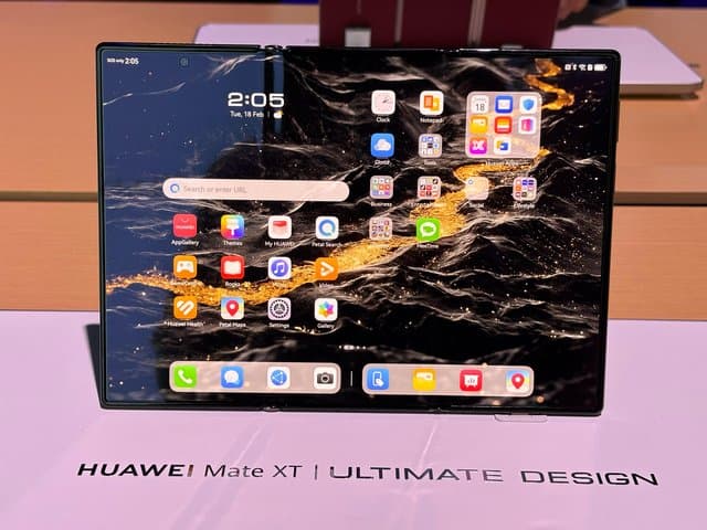 Smartphone Tri-Fold Huawei Mate XT Akhirnya Debut, Harganya Nyaris Rp60 Juta! Smartphone Tri-Fold Huawei Mate XT Akhirnya Debut, Harganya Nyaris Rp60 Juta!