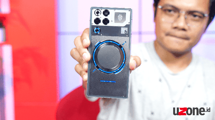 Tes Performa Redmagic 11 Pro: Kencang Sih, Tapi Panasnya Ngeri! Tes Performa Redmagic 11 Pro: Kencang Sih, Tapi Panasnya Ngeri!