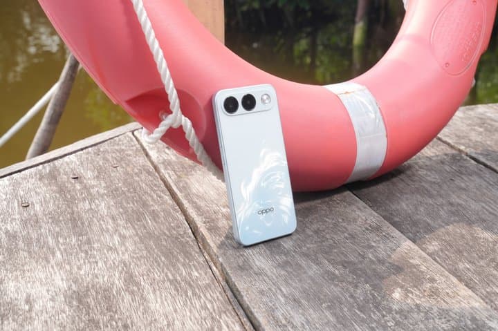 Oppo A7 Pro Max Bawa Baterai 10.000 mAh, Harganya Rp10,9 Juta Oppo A7 Pro Max Bawa Baterai 10.000 mAh, Harganya Rp10,9 Juta