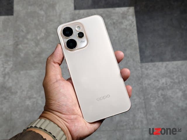 Hands-on Oppo Reno15 Pro Max: Desain Mahal, Spek dan Harga Nanggung Hands-on Oppo Reno15 Pro Max: Desain Mahal, Spek dan Harga Nanggung