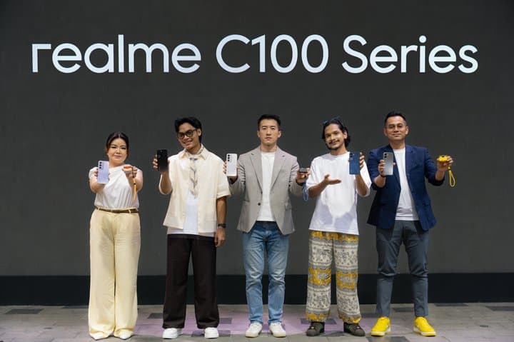 Spek Trio Realme C100 Series, HP Baterai 8.000 mAh Harga Rp3 Jutaan Spek Trio Realme C100 Series, HP Baterai 8.000 mAh Harga Rp3 Jutaan