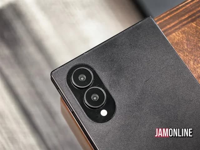 Samsung Kasih Teaser Lagi, Galaxy Z Fold8 Ditenagai Chip ‘For Galaxy’
Samsung Kasih Teaser Lagi, Galaxy Z Fold8 Ditenagai Chip ‘For Galaxy’