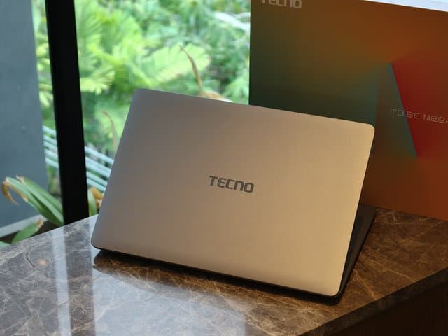 Jujur Soal Tecno Megabook S14: Enteng, Tapi Keyboardnya Kok Gini? Jujur Soal Tecno Megabook S14: Enteng, Tapi Keyboardnya Kok Gini?