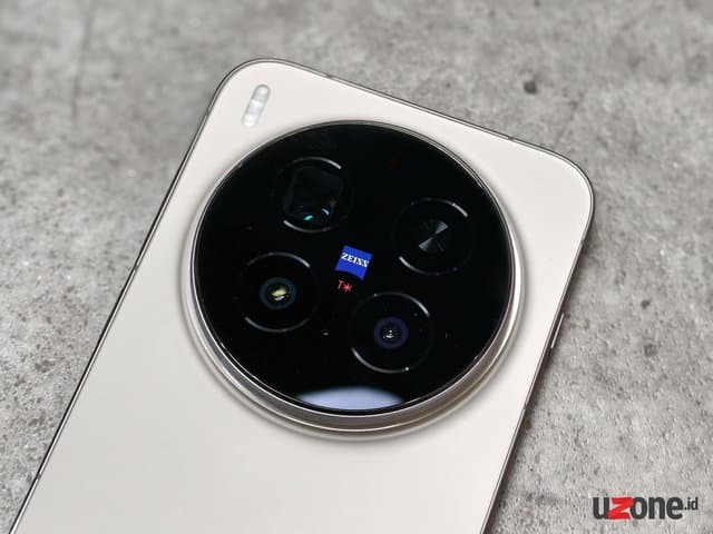 Vivo X300 Ultra Muncul di TKDN, Siap Rilis di Indonesia?
Vivo X300 Ultra Muncul di TKDN, Siap Rilis di Indonesia?
