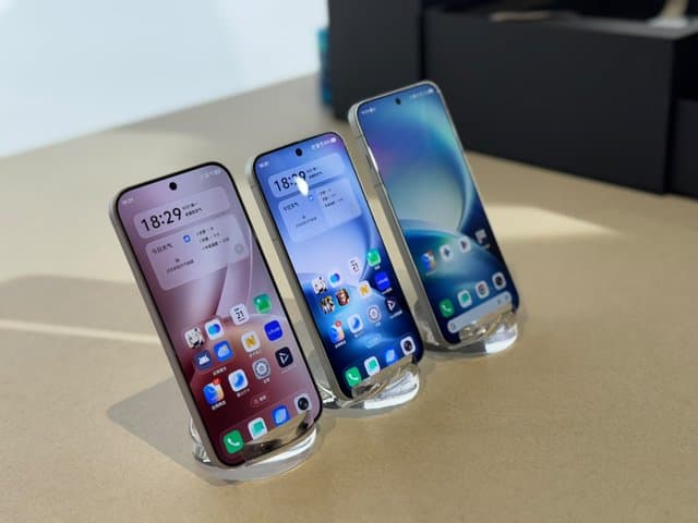 Jajal Singkat Vivo X500 Series: Tiga Model Punya Tiga Karakter Berbeda Jajal Singkat Vivo X500 Series: Tiga Model Punya Tiga Karakter Berbeda
