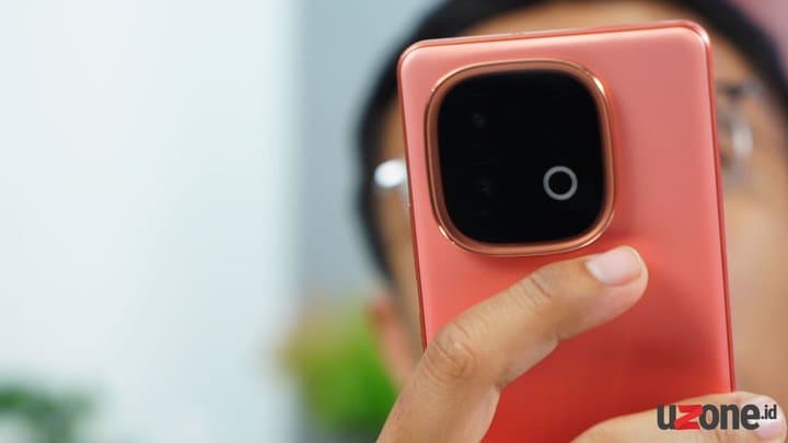Tes Performa iQOO Neo 10: Tembus 2,1 Juta Poin di AnTuTu!
Tes Performa iQOO Neo 10: Tembus 2,1 Juta Poin di AnTuTu!