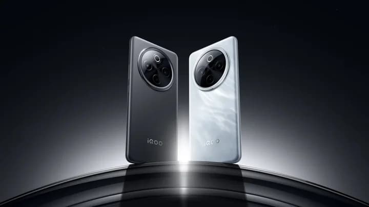 Bocoran Spek iQOO Z10 di Indonesia: Baterai Badak, Kameranya 50 MP OIS Bocoran Spek iQOO Z10 di Indonesia: Baterai Badak, Kameranya 50 MP OIS