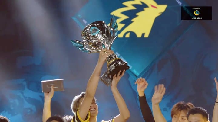 Dominasi ONIC Berlanjut, Sabet Juara ke-8 Kalinya di MPL ID S16 Dominasi ONIC Berlanjut, Sabet Juara ke-8 Kalinya di MPL ID S16