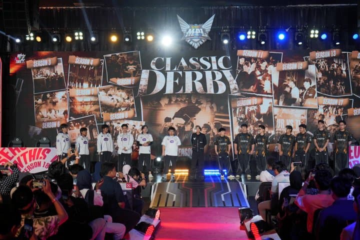 Hasil MPL ID S18: RRQ Menang Derbi Klasik, ONIC Naik Peringkat
Hasil MPL ID S18: RRQ Menang Derbi Klasik, ONIC Naik Peringkat